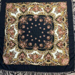 Authentic Russian Shawl Pavlovo Posad 100% Wool 54.5" x 54.5" ( 140 x 140 cm)
